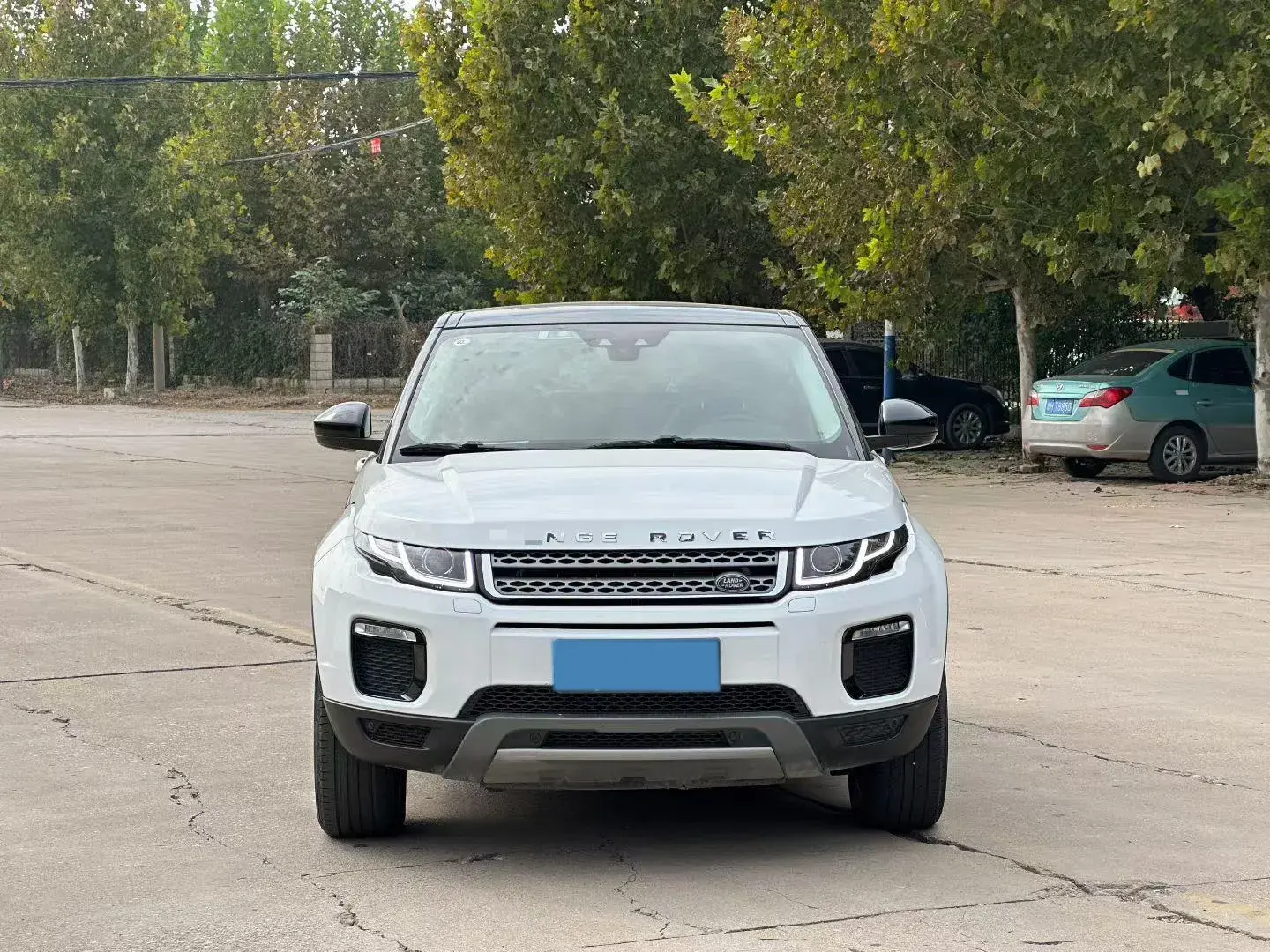 2018 LAND ROVER thumbnail 2