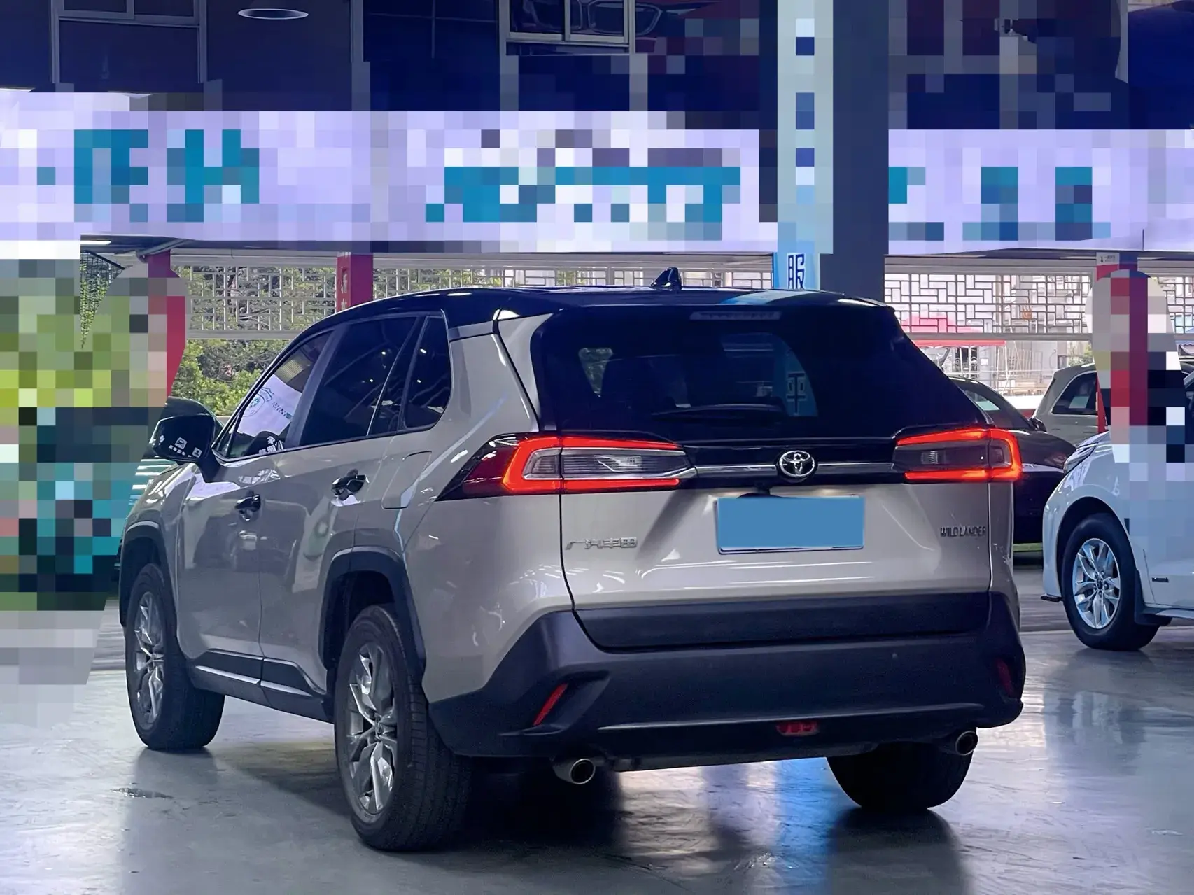 2024 TOYOTA WILDLANDER thumbnail 4