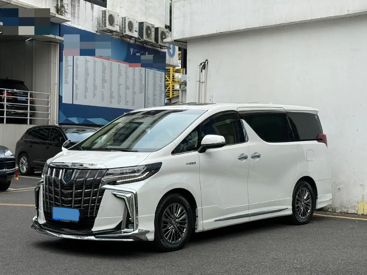 2021 Toyota Alphard 2.5L 117HP L4 E-CVT Hybrid