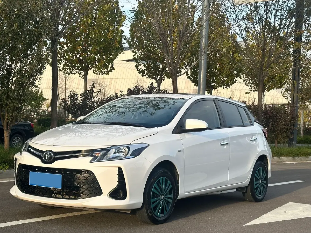 2021 Toyota Vios FS 1.5L 112HP L4 CVT