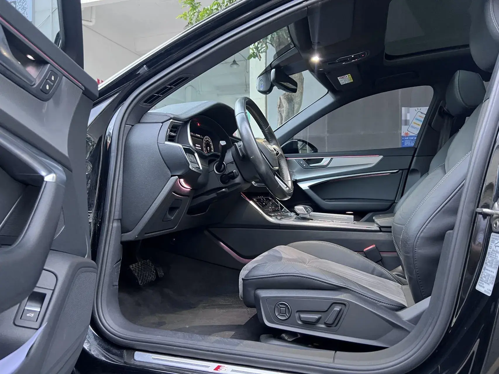 2021 AUDI A6L thumbnail 4