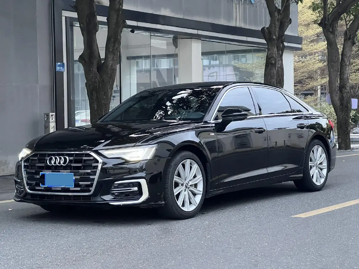 2021 Audi A6L 2.0T 224HP L4 7DCT