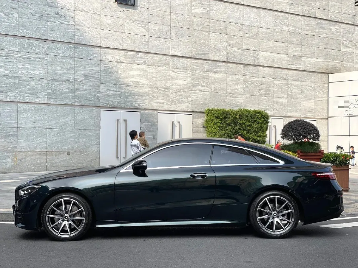 2023 Mercedes-Benz E Class 2.0T 197HP L4 9AT,autocango,china used car exporter,china ev exporter,chinese used car exporter,chinese used ev exporter