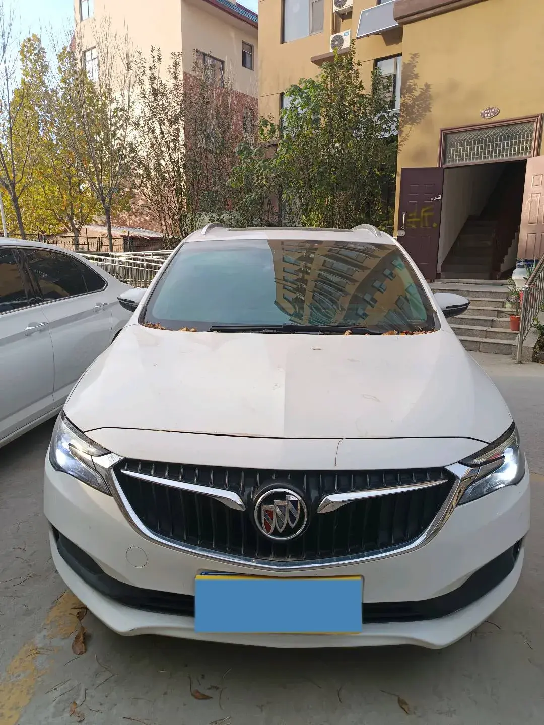 2021 BUICK GL6 thumbnail 3