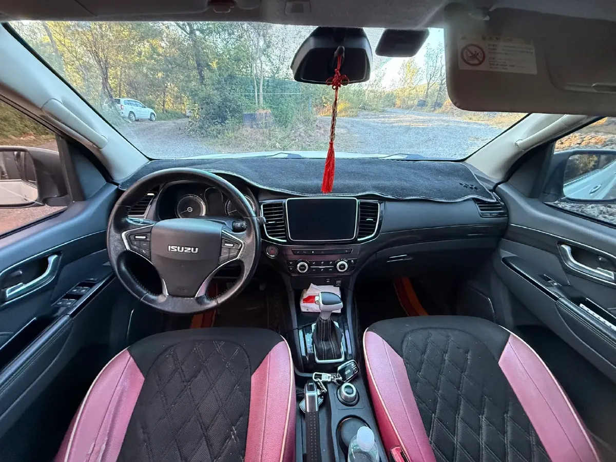 2018 Isuzu Mu-X 1.9T 163HP L4 6AT,autocango,china used car exporter,china ev exporter,chinese used car exporter,chinese used ev exporter