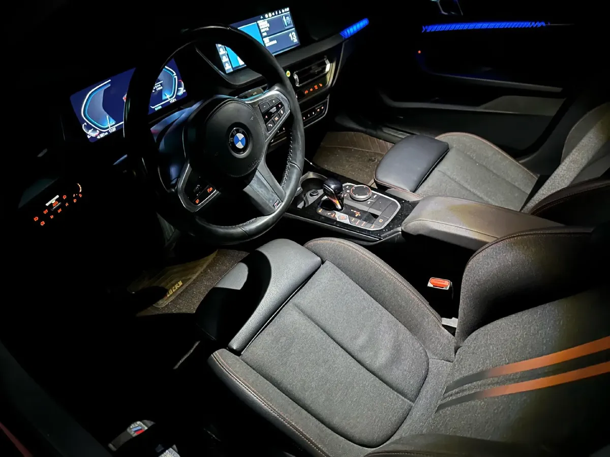 2023 BMW 2 Series 2.0T 178HP L4 7DCT,autocango,china used car exporter,china ev exporter,chinese used car exporter,chinese used ev exporter