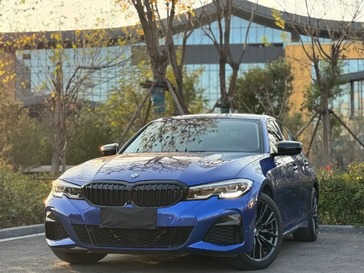 2020 BMW 3 Series 2.0T 184HP L4 8AT