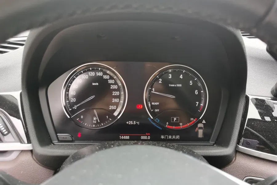 2020 BMW X1 2.0T 192HP L4 7DCT,autocango,china used car exporter,china ev exporter,chinese used car exporter,chinese used ev exporter