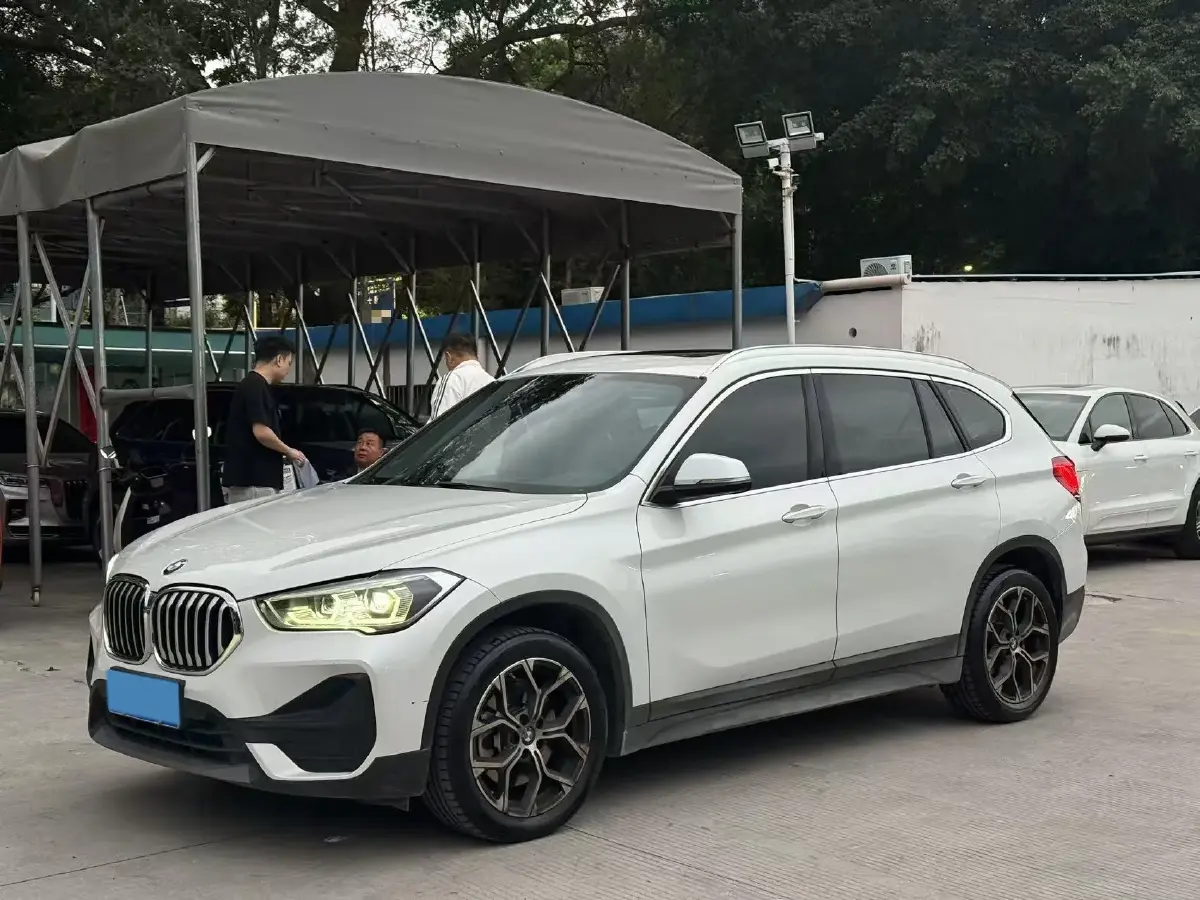 2022 BMW X1 2.0T 192HP L4 7DCT
