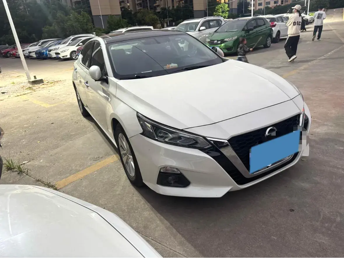 2020 NISSAN TEANA thumbnail 2