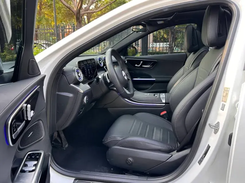 2023 Mercedes-Benz C Class 1.5T 204HP L4 9AT,autocango,china used car exporter,china ev exporter,chinese used car exporter,chinese used ev exporter