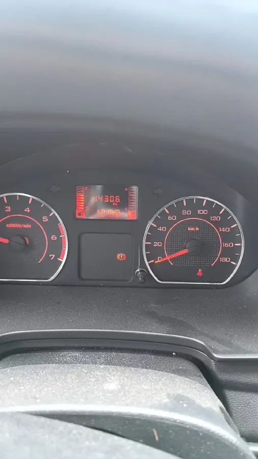 2022 WuLing HongGuang V 1.5L 99HP L4 6MT,autocango,china used car exporter,china ev exporter,chinese used car exporter,chinese used ev exporter