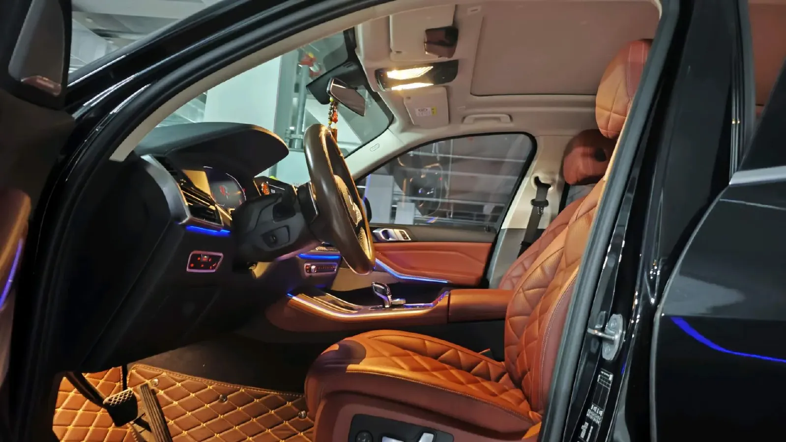 2022 BMW X5 2.0T 245HP L4 8AT,autocango,china used car exporter,china ev exporter,chinese used car exporter,chinese used ev exporter