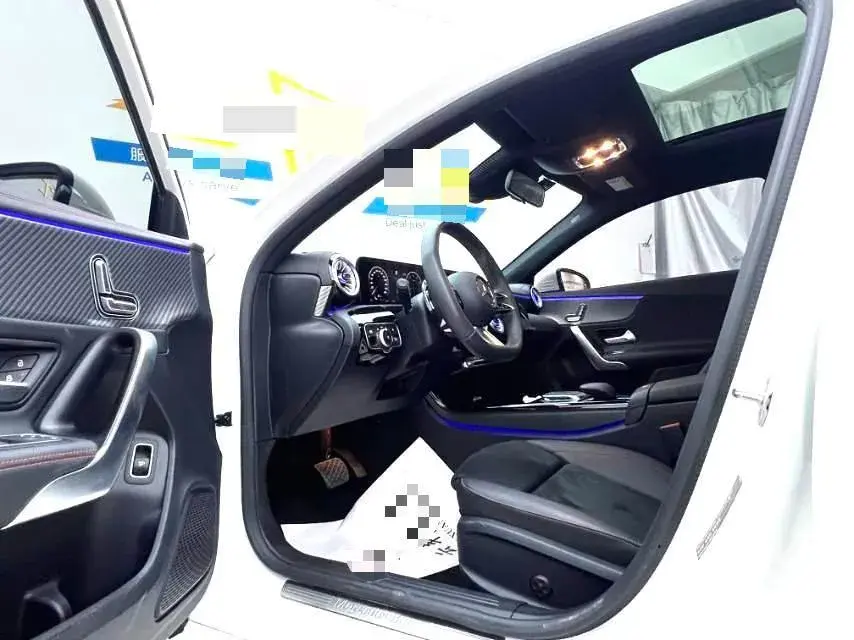 2022 MERCEDES-BENZ A thumbnail 3