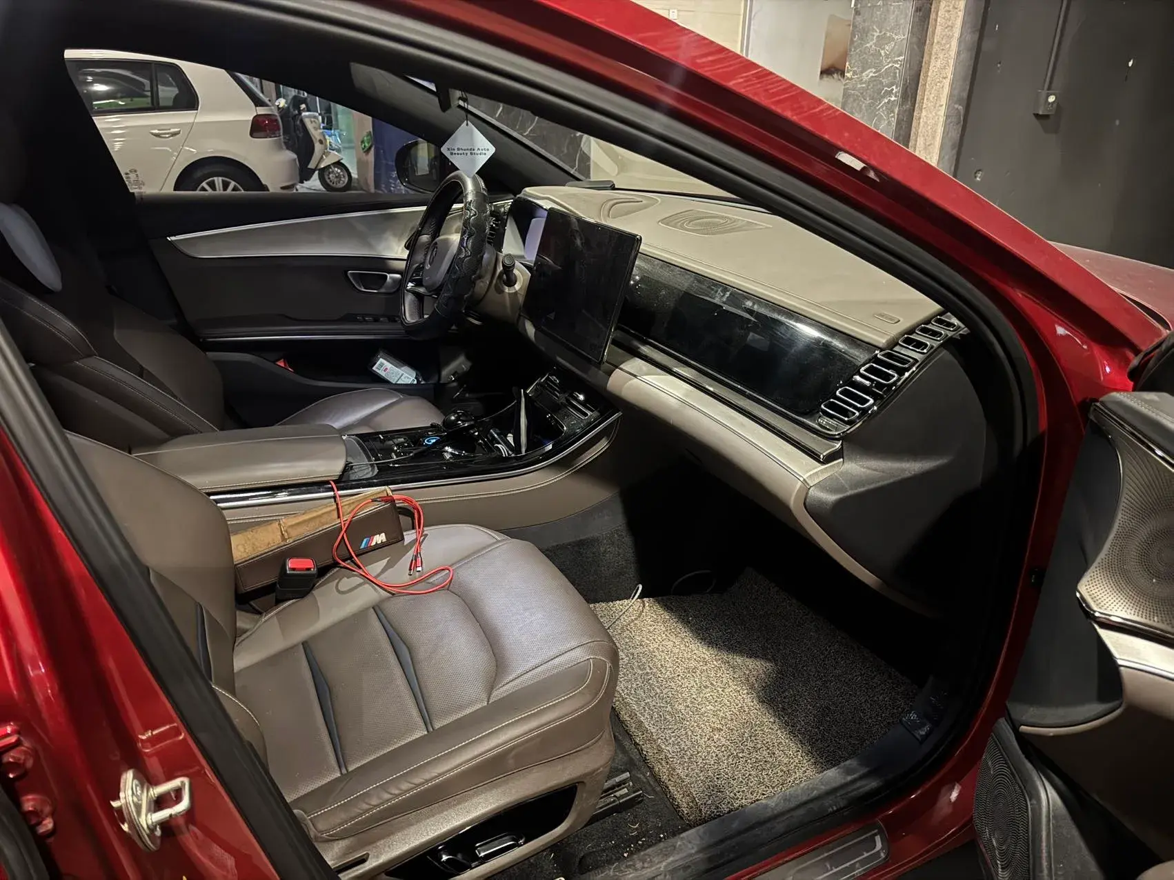 2021 BYD HAN thumbnail 3