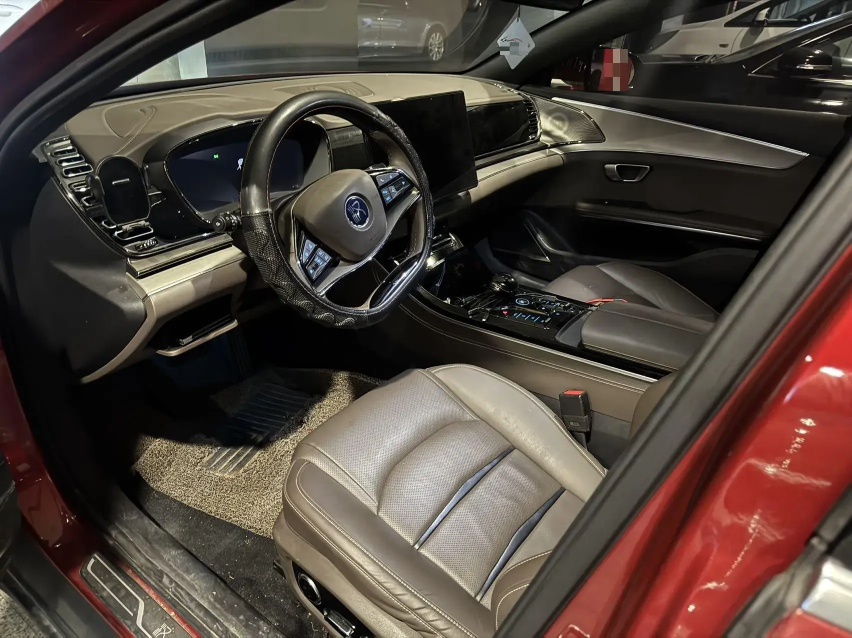 2021 BYD HAN thumbnail 2