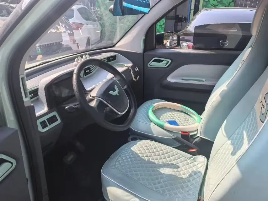 2021 WuLing HongGuang MINI EV BEV 9KWH,autocango,china used car exporter,china ev exporter,chinese used car exporter,chinese used ev exporter