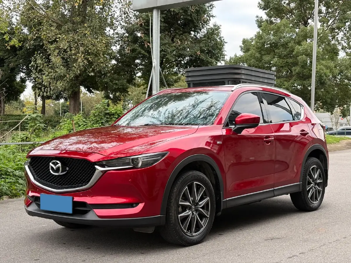2017 Mazda CX-5 2.5L 196HP L4 6AT 2017 Mazda CX-5 2.5L 196HP L4 6AT