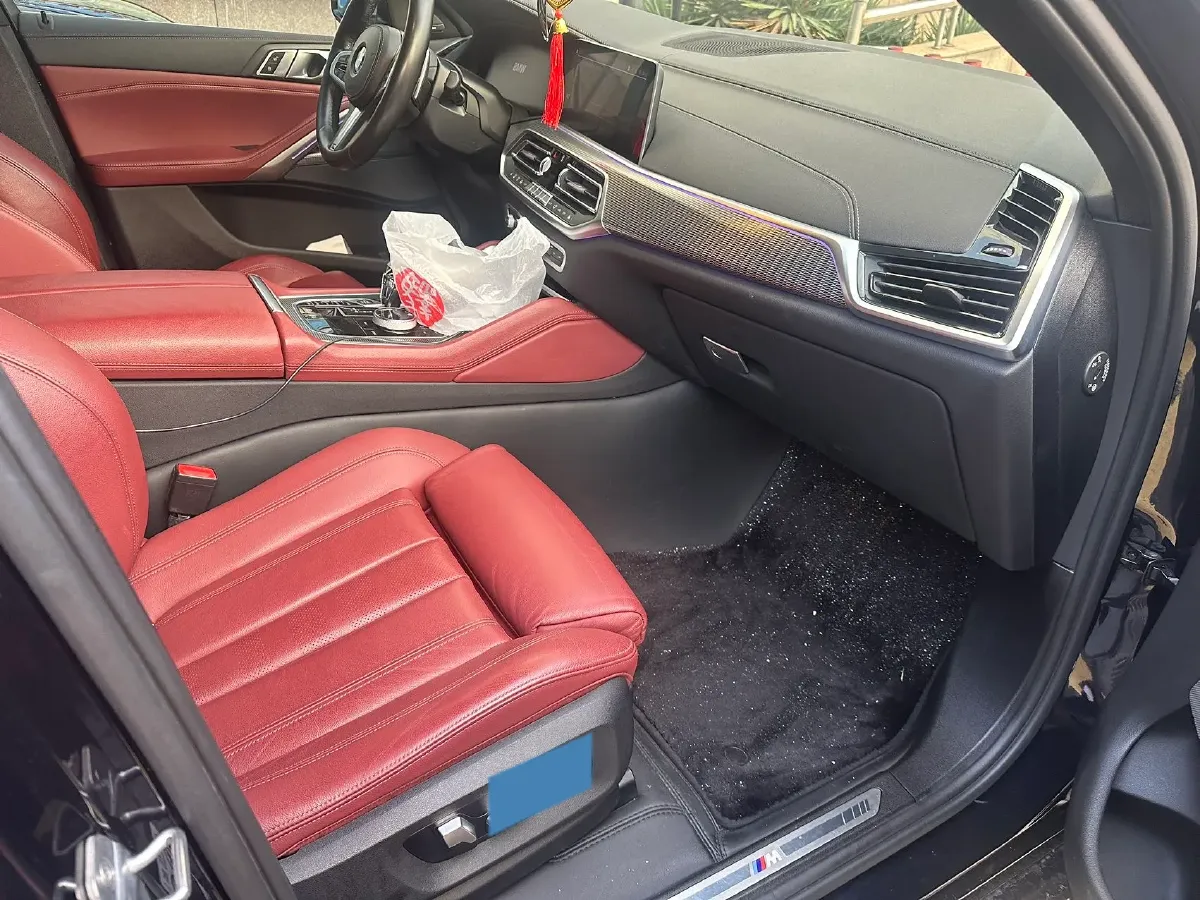 2020 BMW X6 3.0T 340HP L6 8AT,autocango,china used car exporter,china ev exporter,chinese used car exporter,chinese used ev exporter