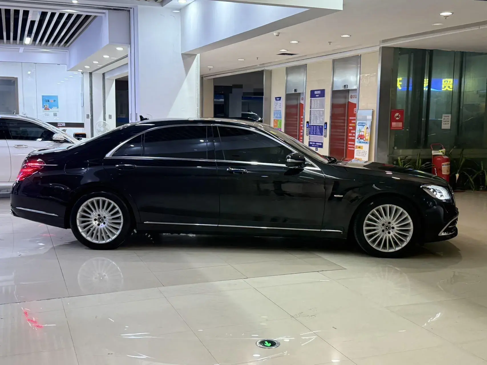 2020 MERCEDES-BENZ S thumbnail 4