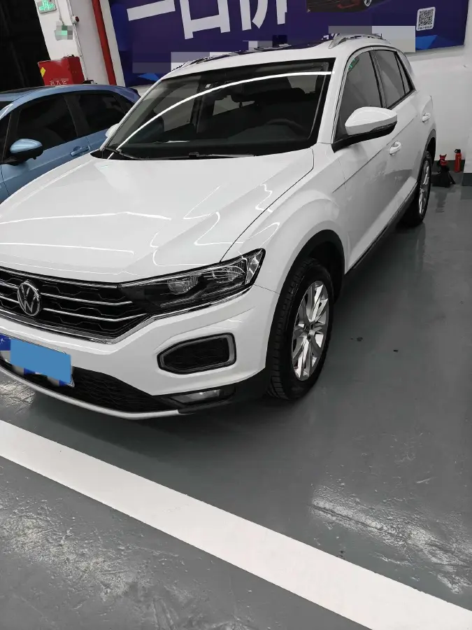 2021 Volkswagen T-Roc 1.4T 150HP L4 7DCT