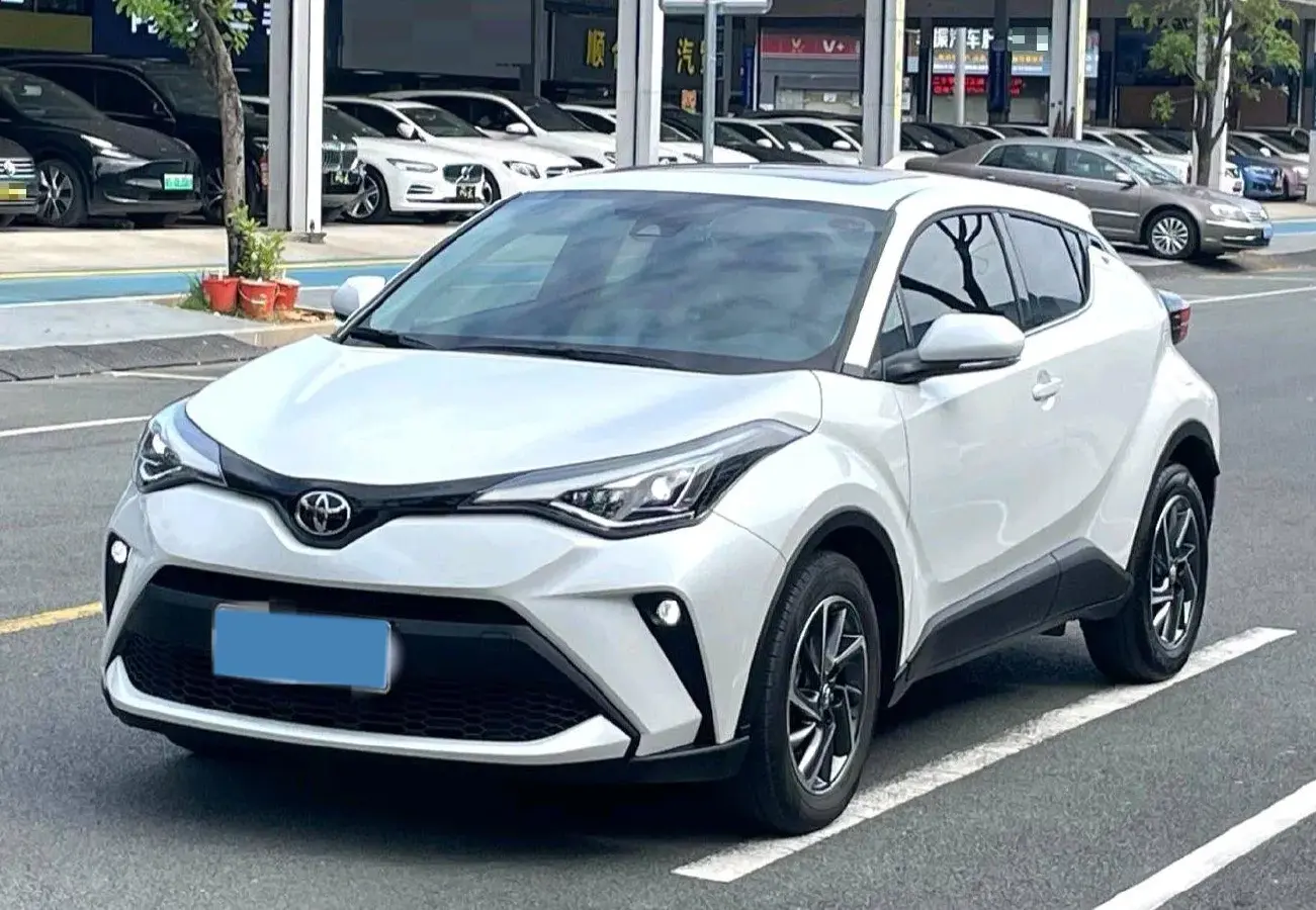 2020 Toyota C-HR 2.0L 171HP L4 CVT