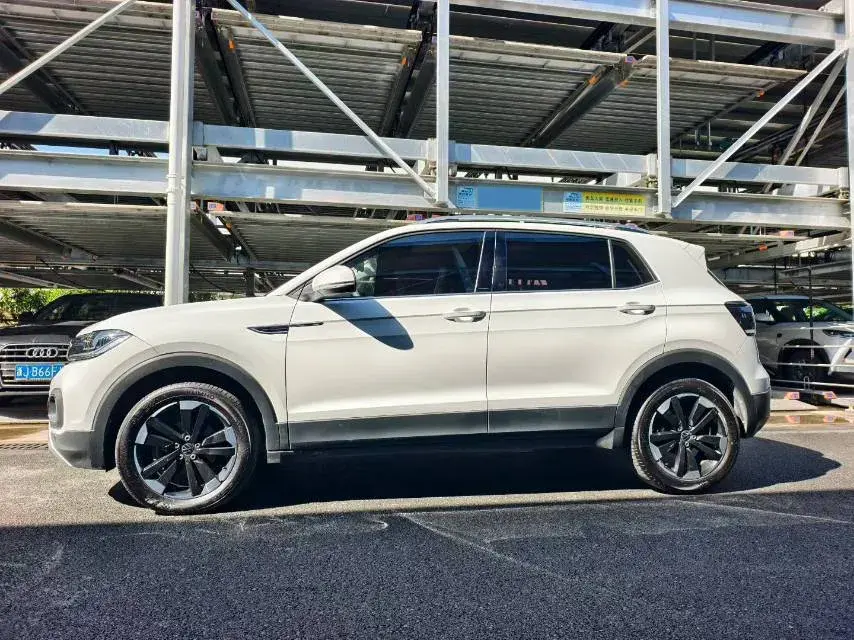 2023 VOLKSWAGEN TACQUA thumbnail 3