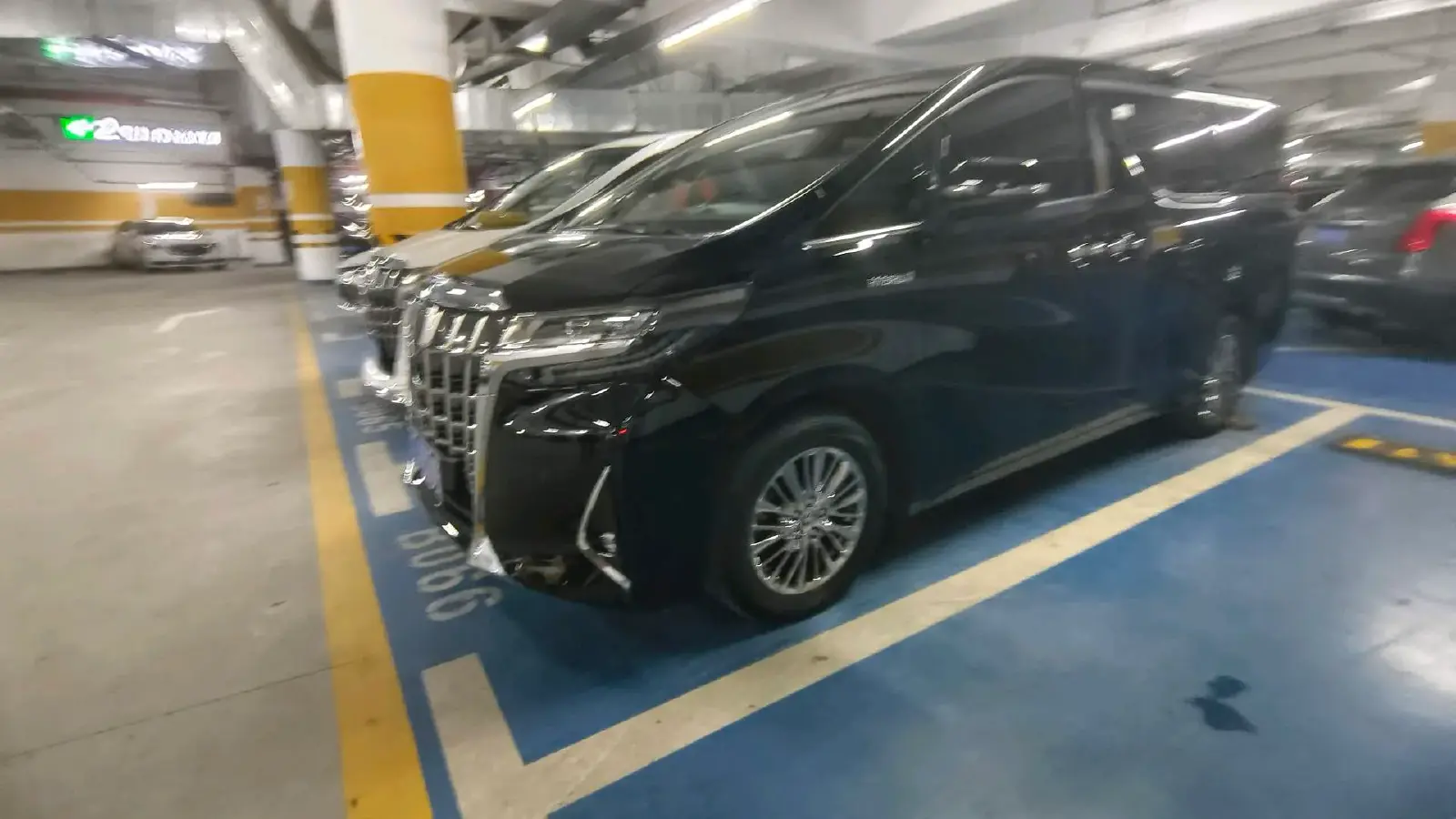 2021 Toyota Alphard 2.5L 117HP L4 E-CVT Hybrid