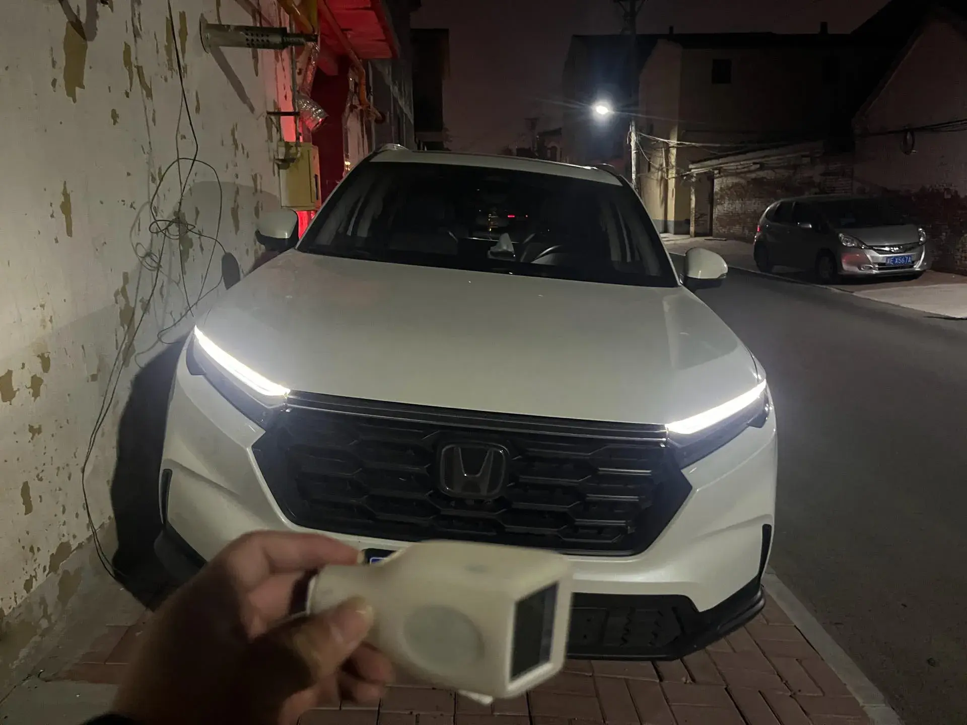 2023 HONDA CR-V thumbnail 2