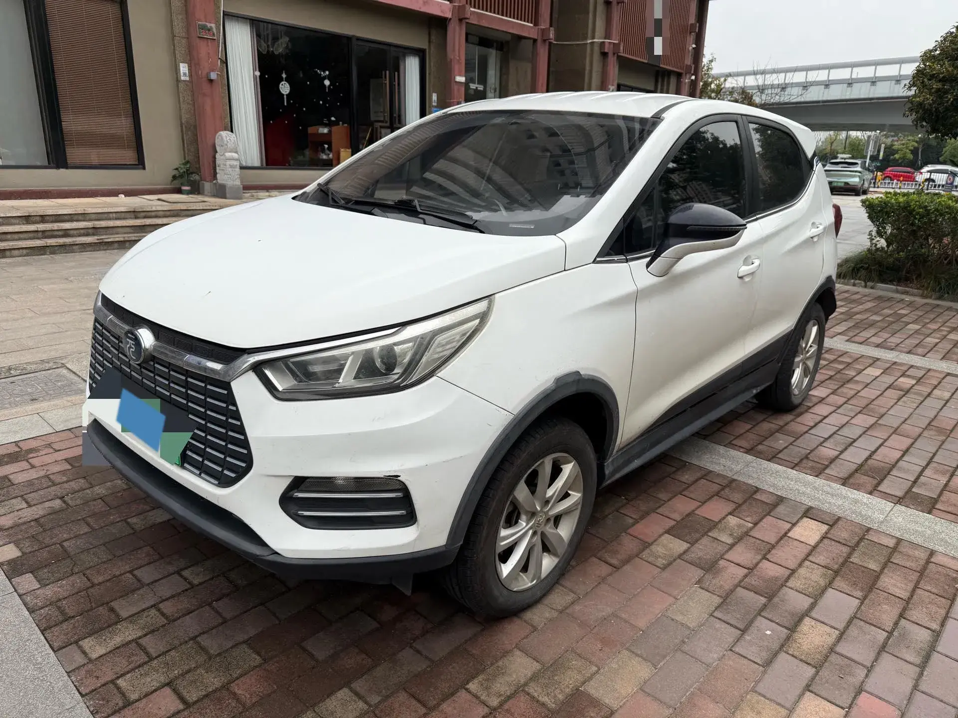 2019 BYD YUAN view 1