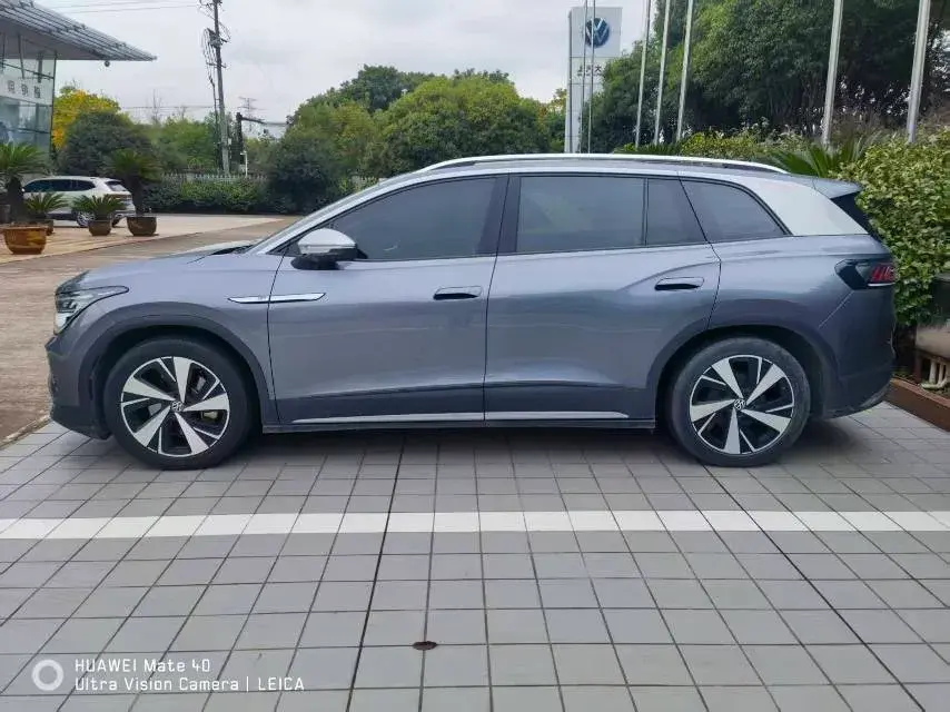 2021 VOLKSWAGEN ID.6 thumbnail 2