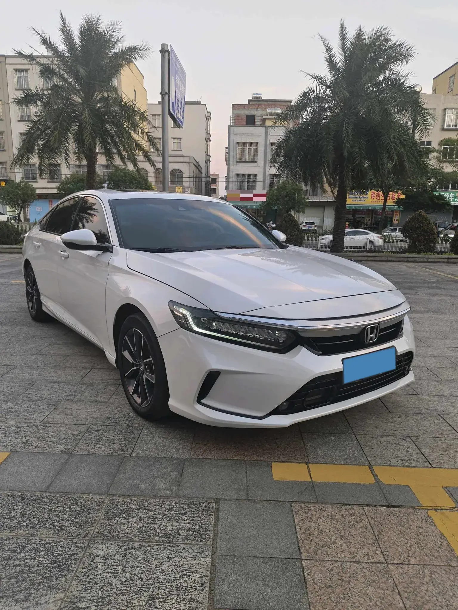 2022 HONDA INSPIRE thumbnail 3