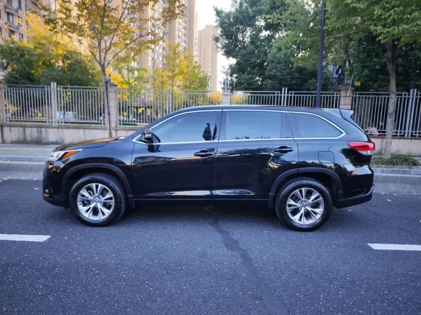 2019 SsangYong Rexton 2.0T 224HP L4 6AT,autocango,china used car exporter,china ev exporter,chinese used car exporter,chinese used ev exporter