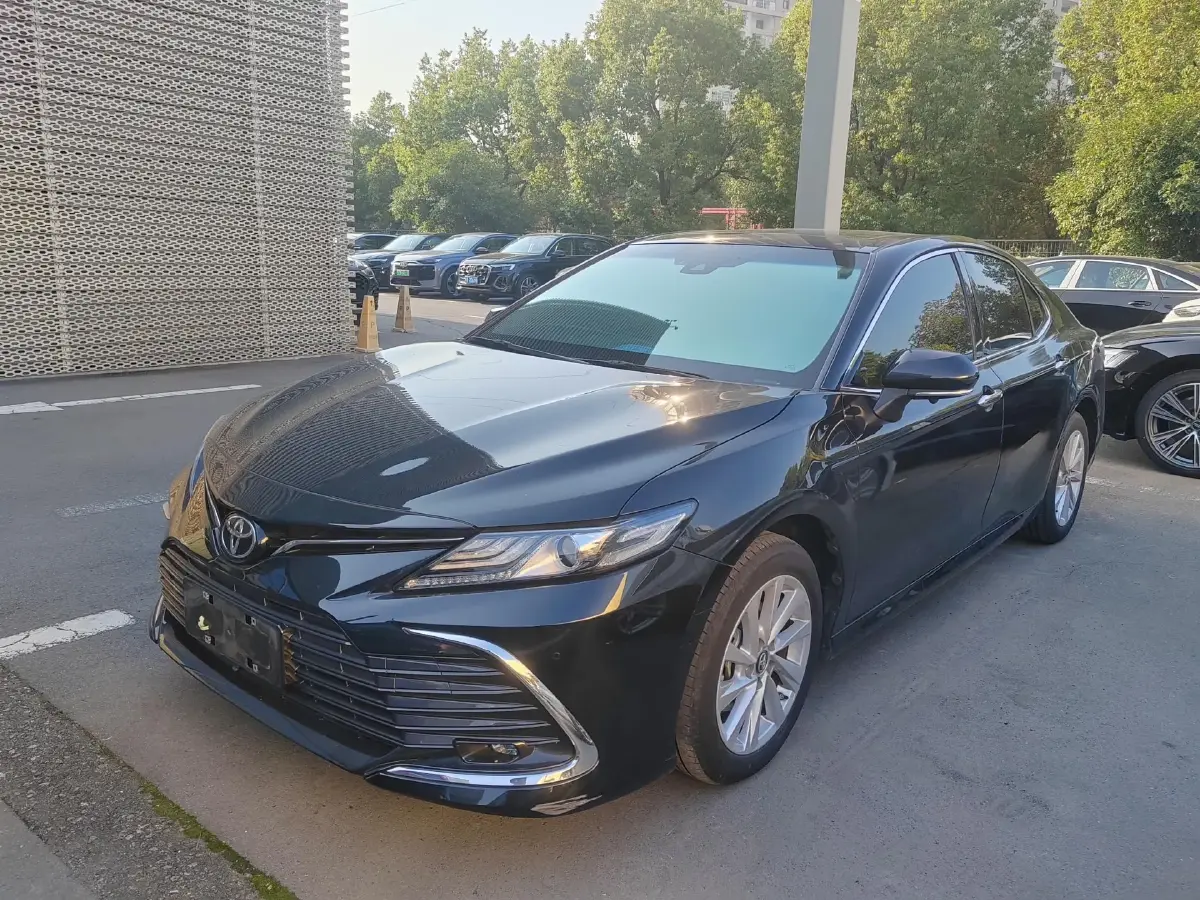 2021 Toyota Camry 2.0L 178HP L4 CVT