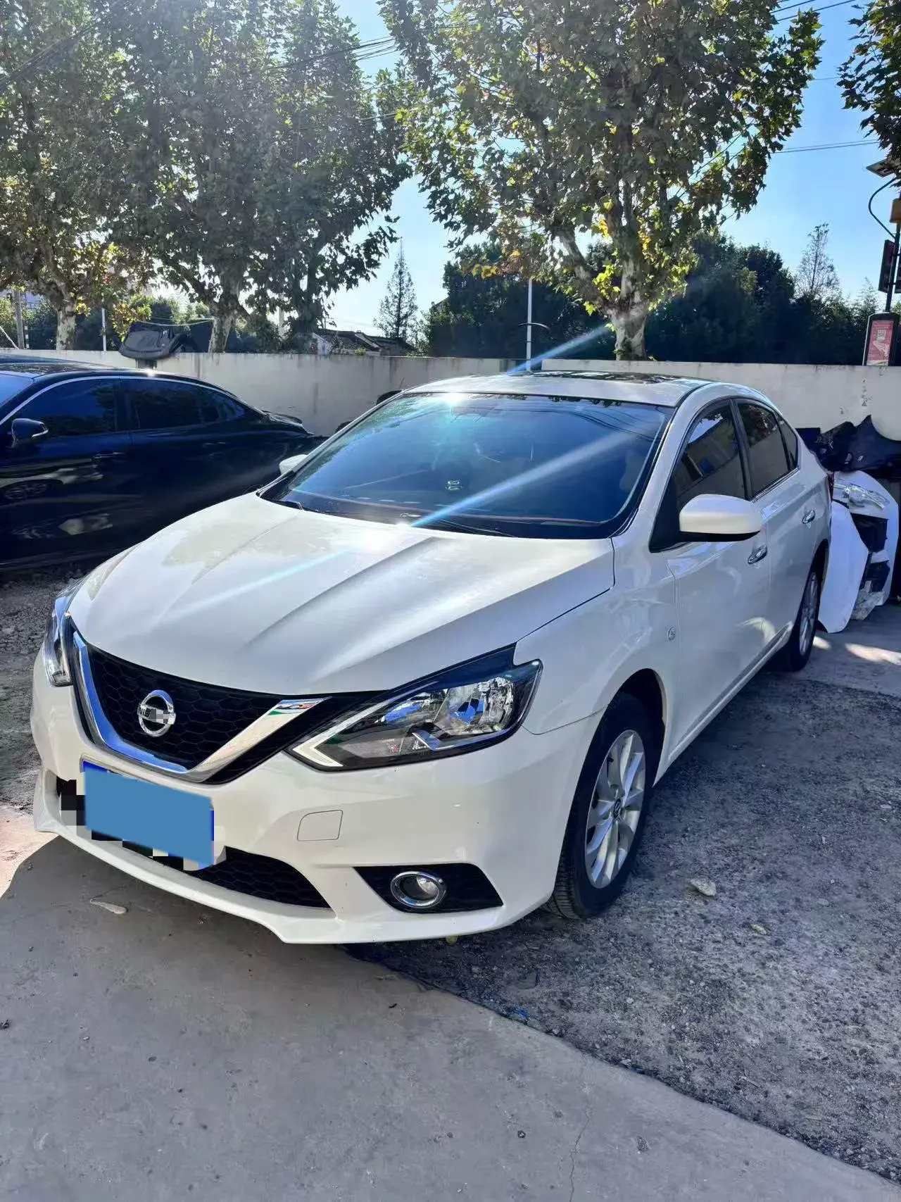 2021 NISSAN SYLPHY view 1