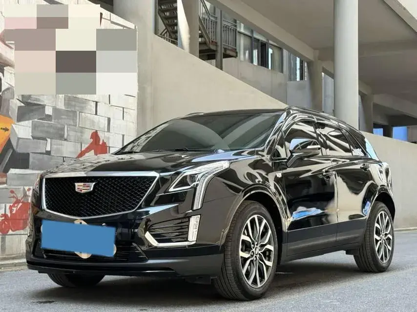 2024 CADILLAC XT5 view 1
