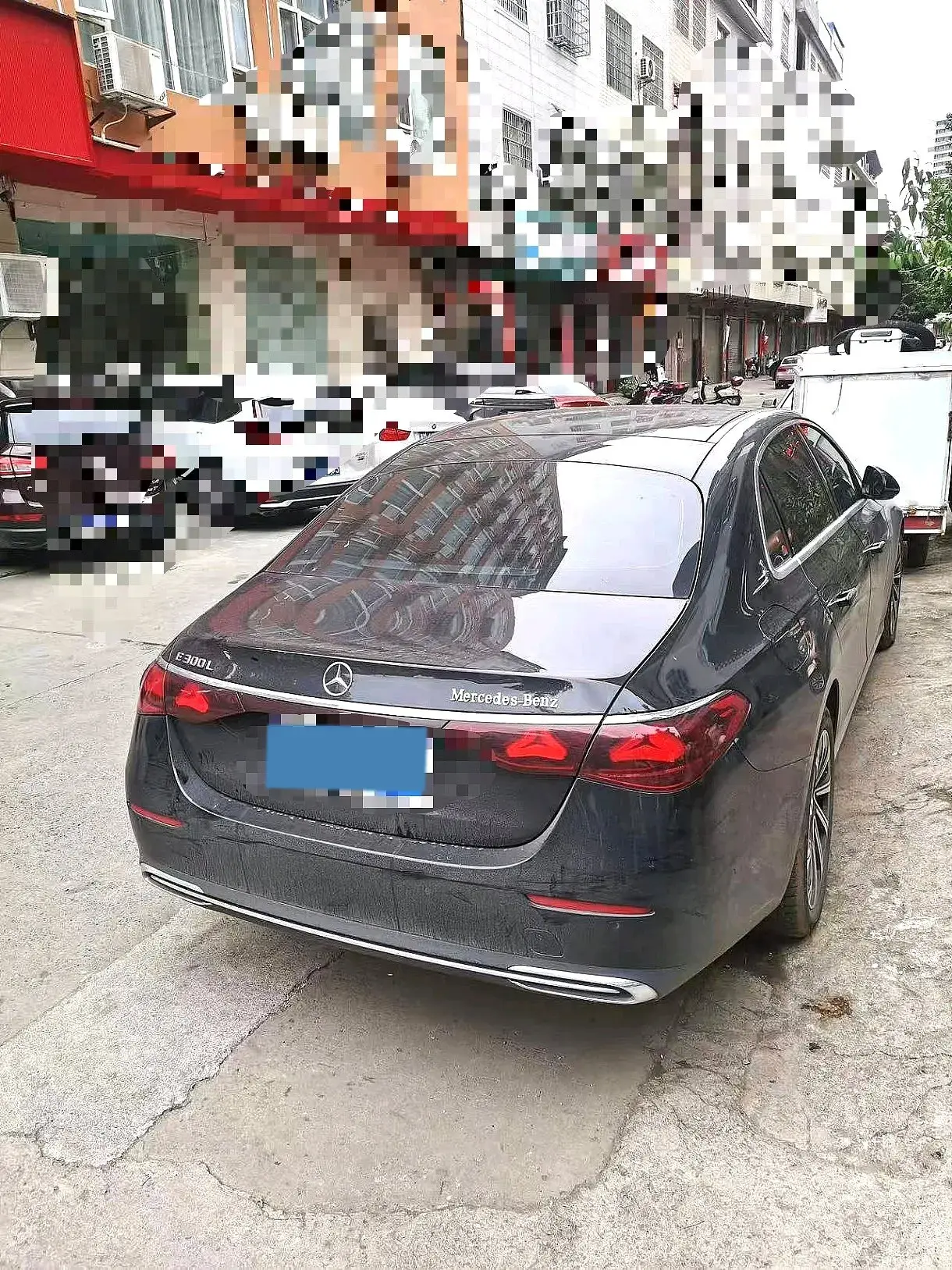 2025 MERCEDES-BENZ E thumbnail 2