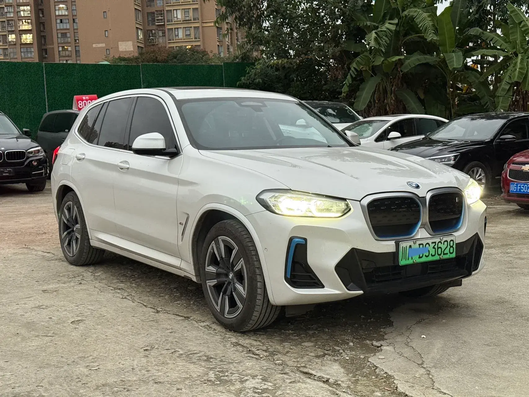 2022 BMW IX3 thumbnail 3