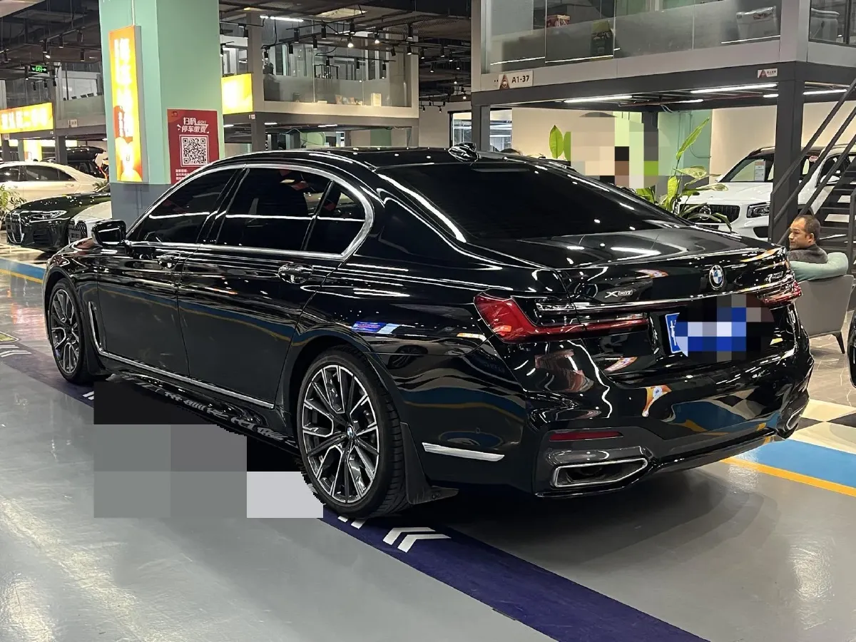 2021 BMW 7 Series 3.0T 340HP L6 8AT,autocango,china used car exporter,china ev exporter,chinese used car exporter,chinese used ev exporter