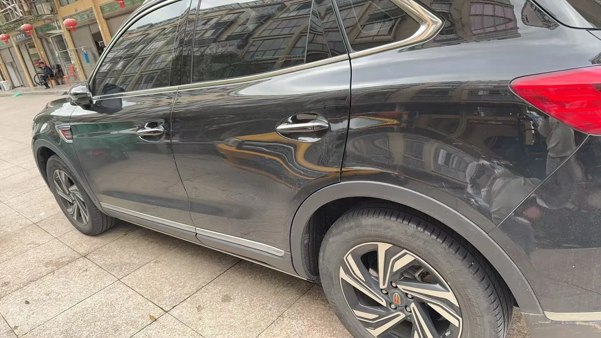 2022 HONGQI HS5 thumbnail 4