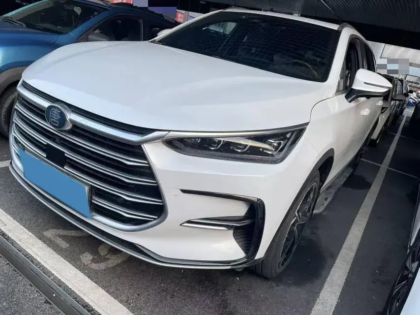 2021 BYD TANG view 1