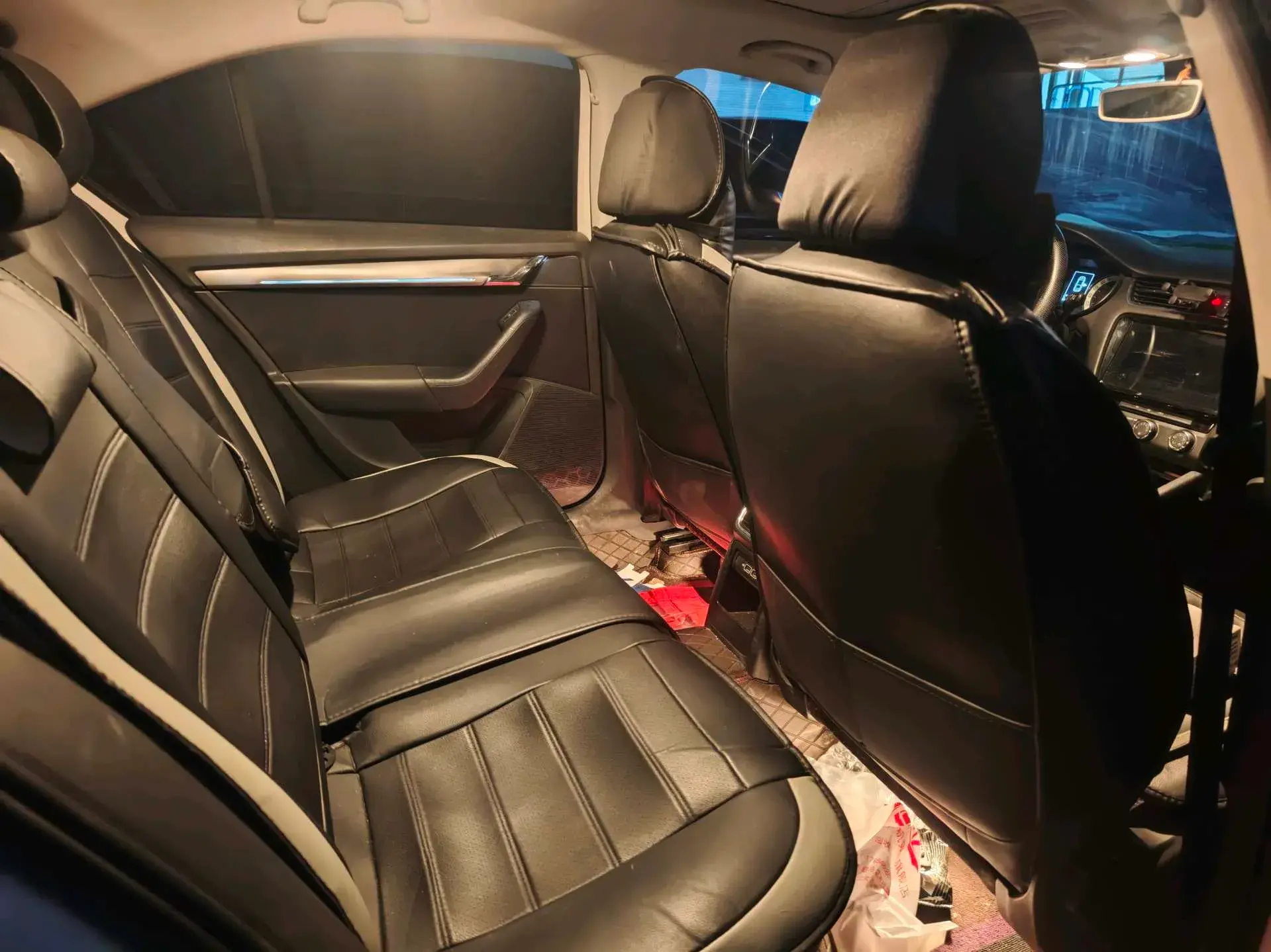 2019 SKODA OCTAVIA thumbnail 4