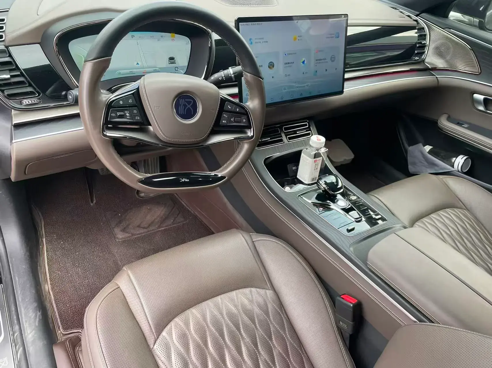 2022 BYD HAN thumbnail 3