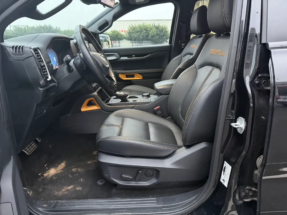 2023 Ford Ranger 2.3T 258HP L4 8AT,autocango,china used car exporter,china ev exporter,chinese used car exporter,chinese used ev exporter