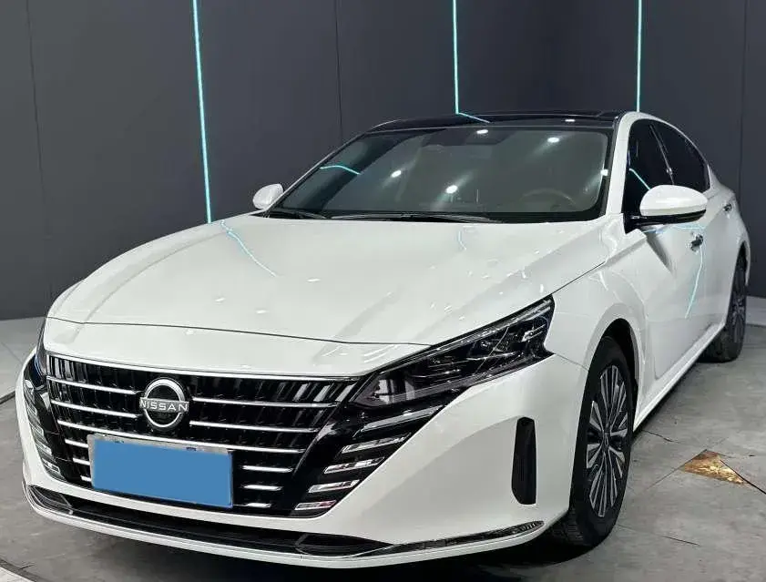 2022 NISSAN TEANA view 1