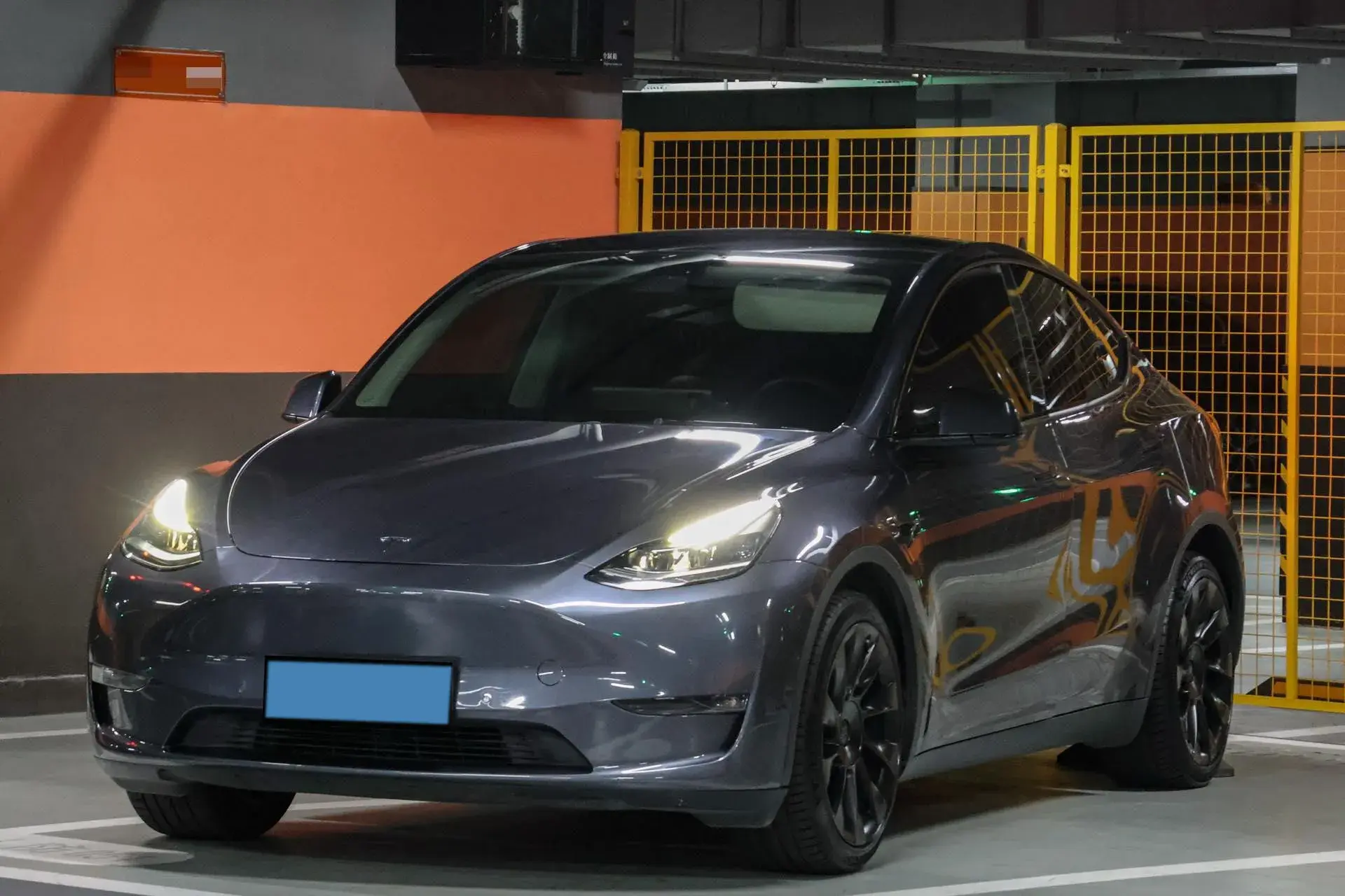 2021 TESLA MODEL view 1