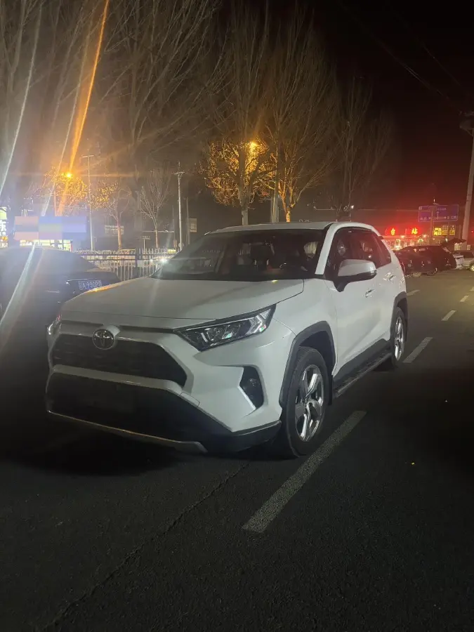 2022 Toyota RAV4 2.0L 171HP L4 CVT