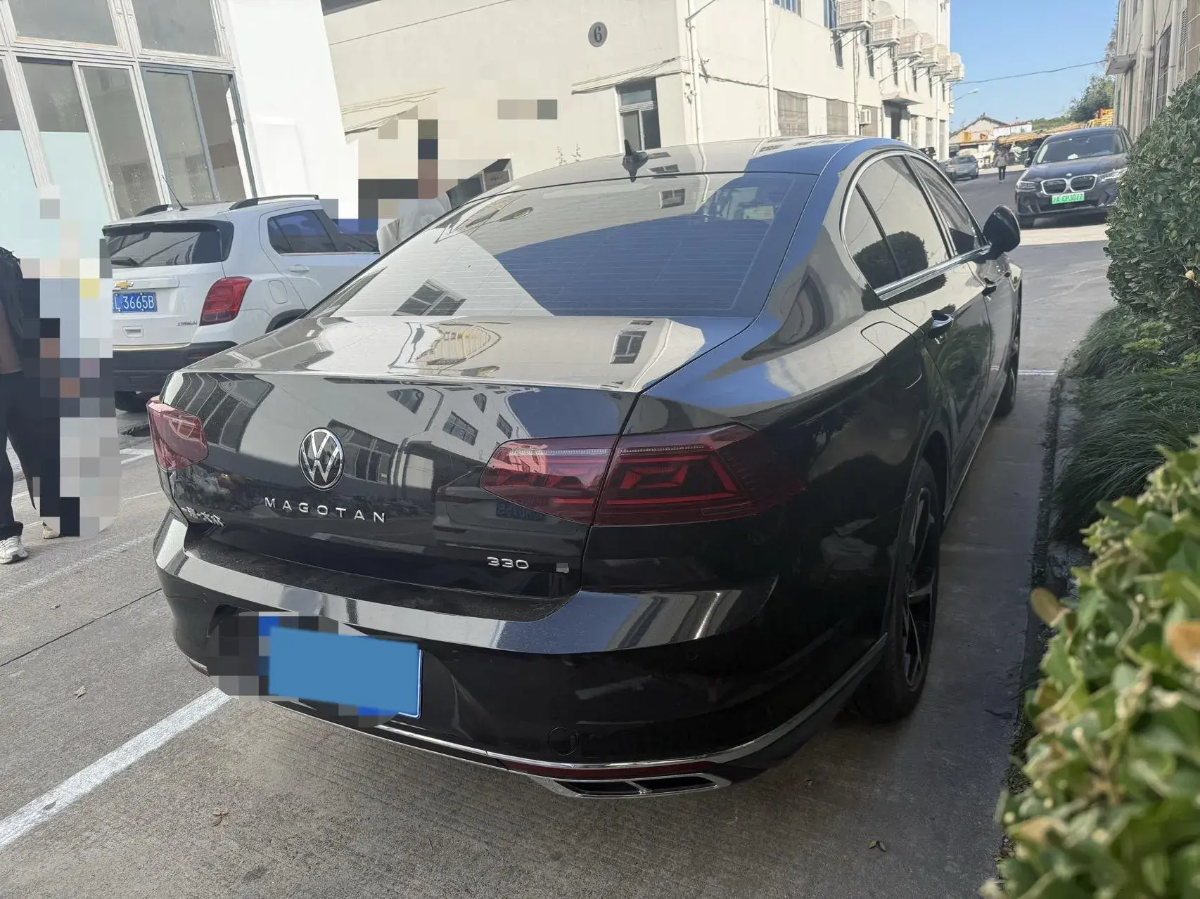 2024 VOLKSWAGEN MAGOTAN thumbnail 4