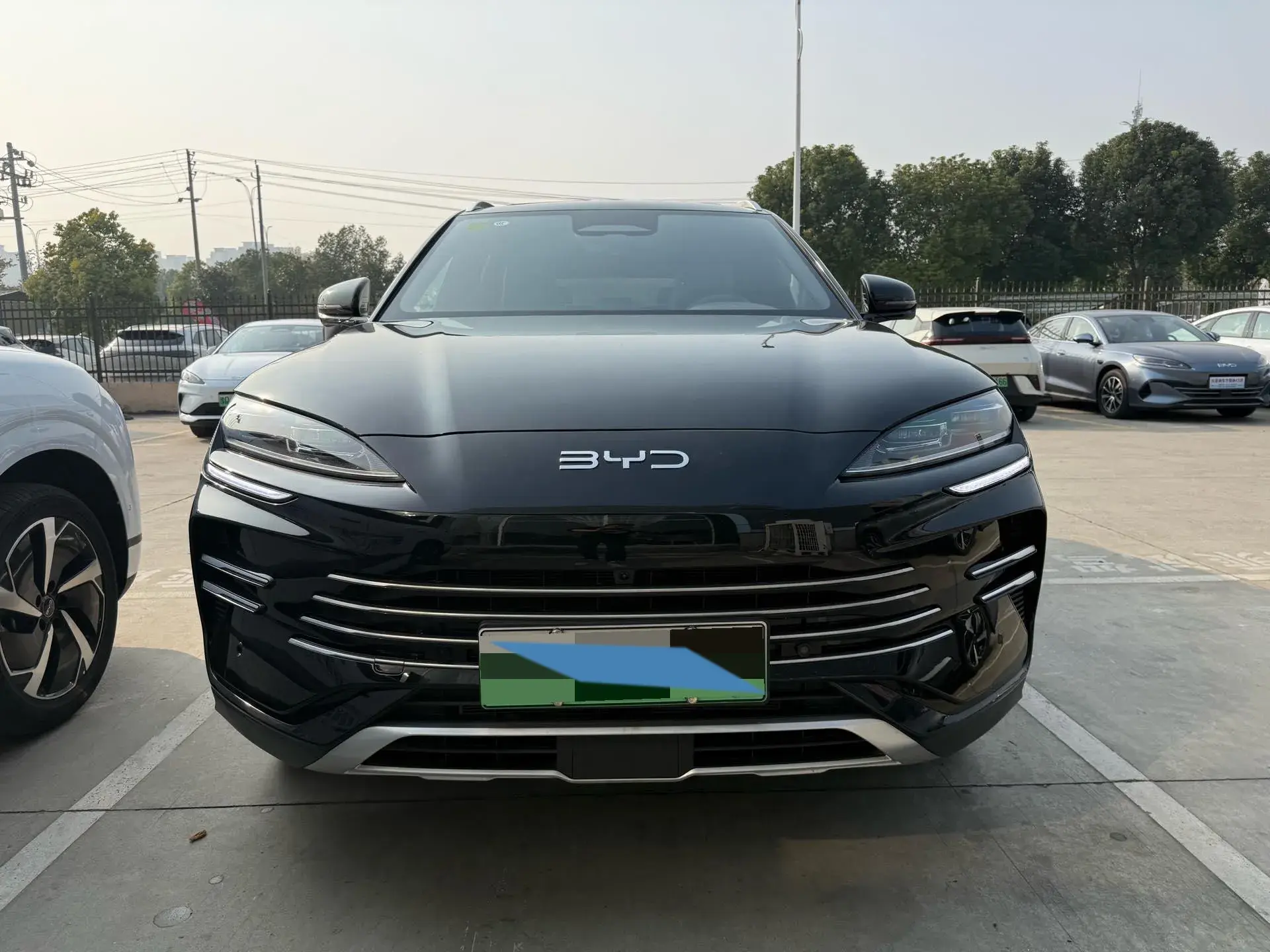 2025 BYD SONG thumbnail 2