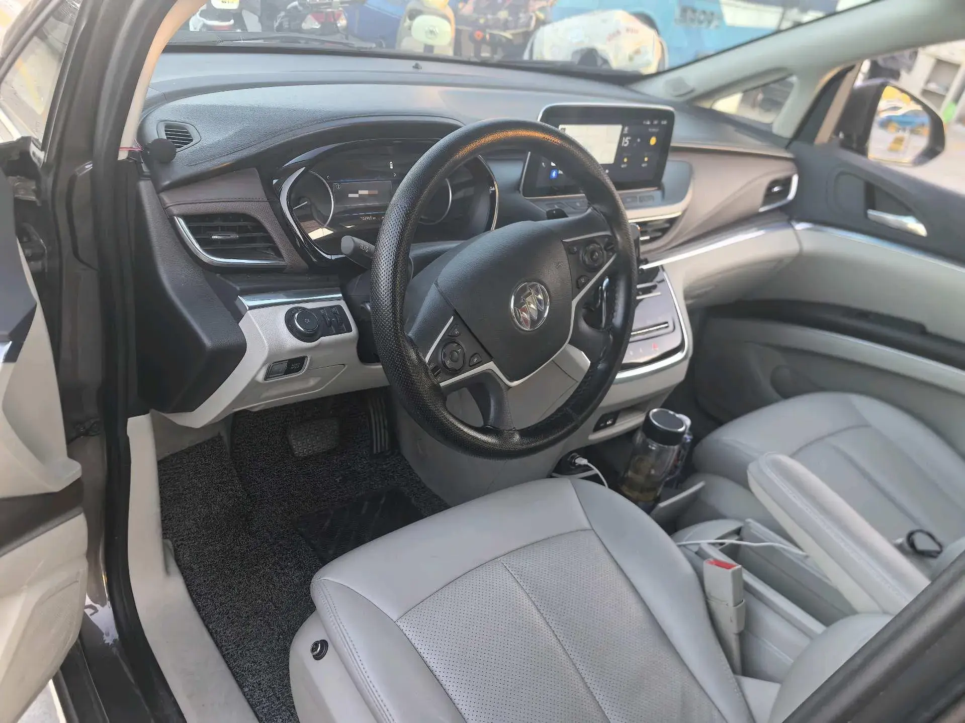 2023 BUICK GL8 thumbnail 3